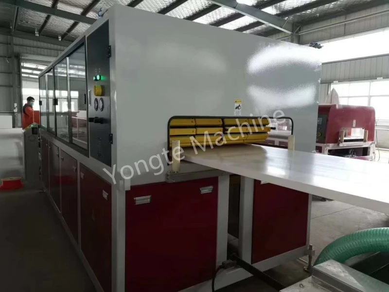 Maszyna do produkcji drzwi PCV z Bangladeszu