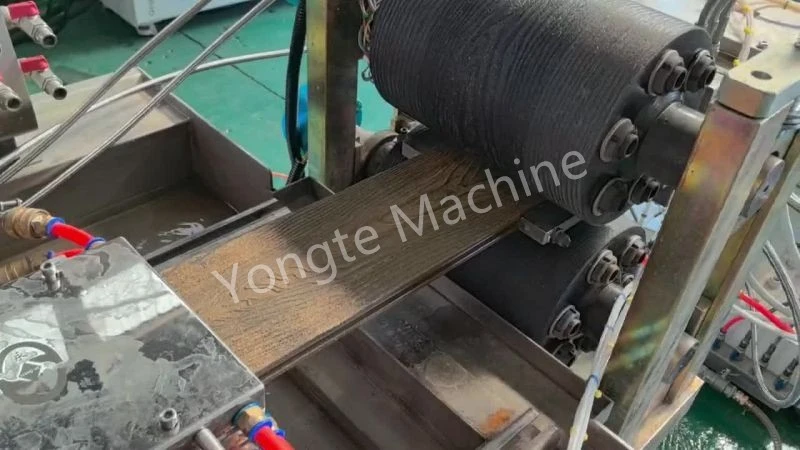 Zakład produkcyjny desek WPC dla klienta europejskiego - innowacyjne rozwiązanie w zakresie recyklingu PCB